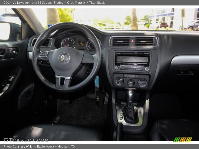 Platinum Gray Metallic / Titan Black 2014 Volkswagen Jetta SE Sedan