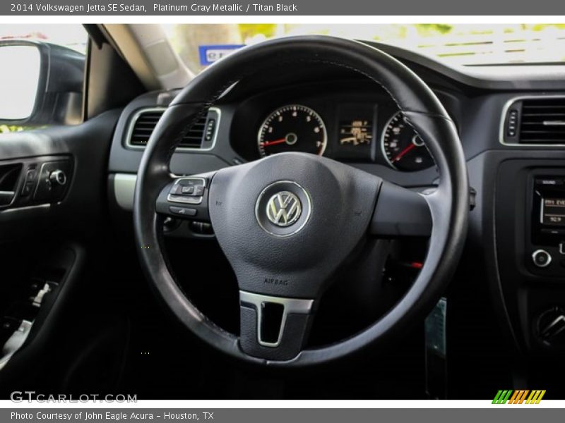 Platinum Gray Metallic / Titan Black 2014 Volkswagen Jetta SE Sedan