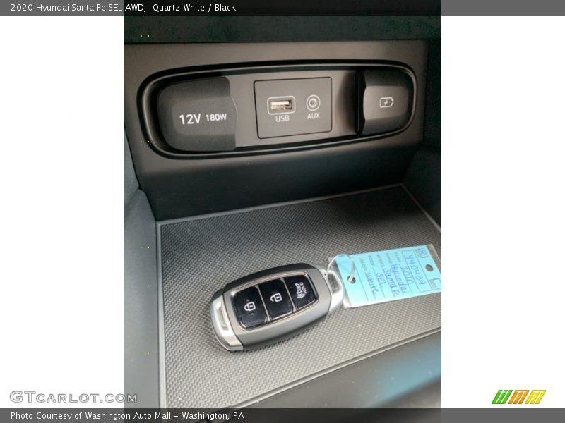 Quartz White / Black 2020 Hyundai Santa Fe SEL AWD