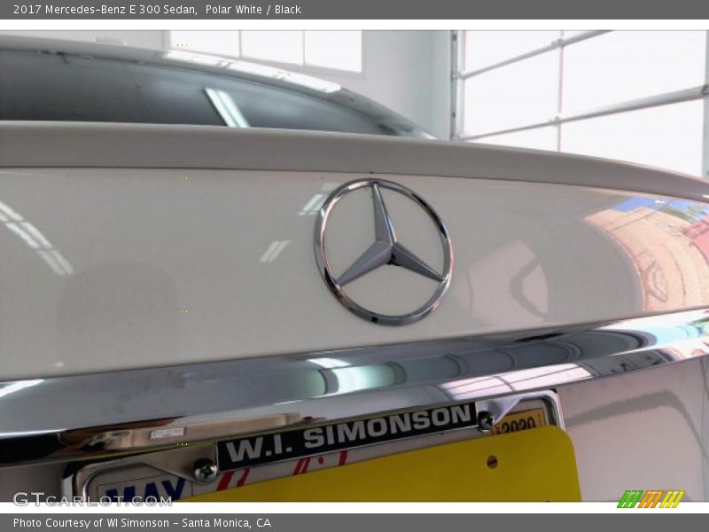 Polar White / Black 2017 Mercedes-Benz E 300 Sedan
