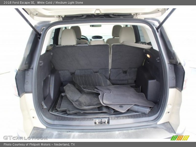 White Gold / Medium Light Stone 2018 Ford Escape SE