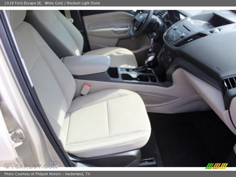 White Gold / Medium Light Stone 2018 Ford Escape SE