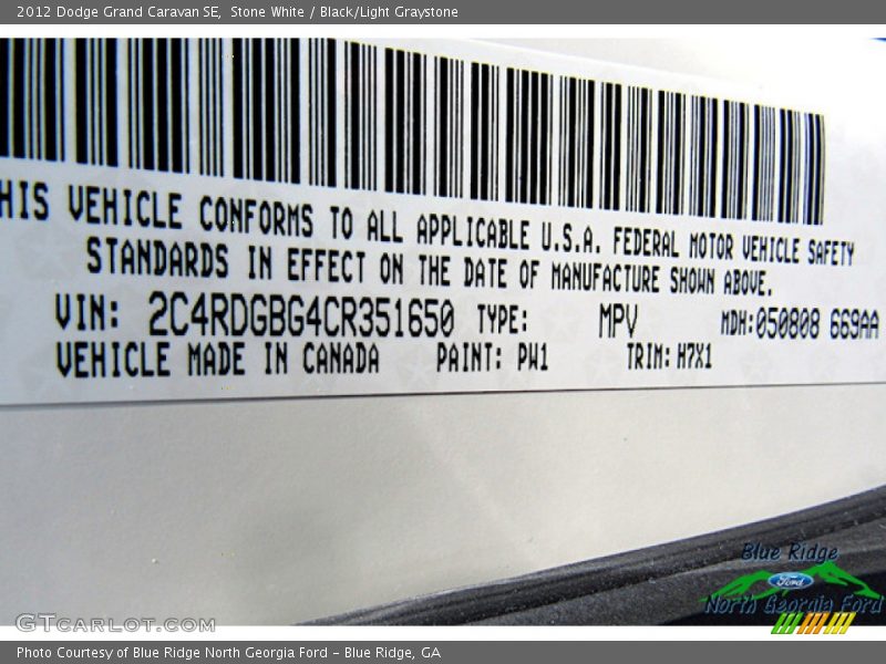 Stone White / Black/Light Graystone 2012 Dodge Grand Caravan SE