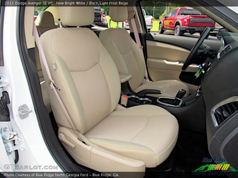 New Bright White / Black/Light Frost Beige 2013 Dodge Avenger SE V6