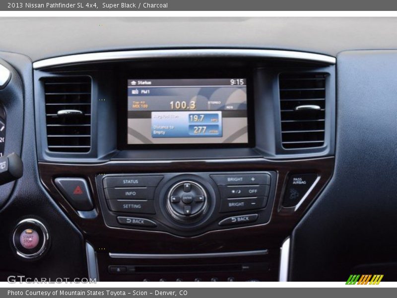 Super Black / Charcoal 2013 Nissan Pathfinder SL 4x4