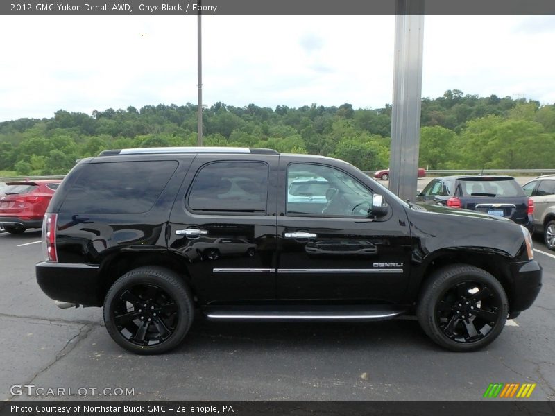 Onyx Black / Ebony 2012 GMC Yukon Denali AWD