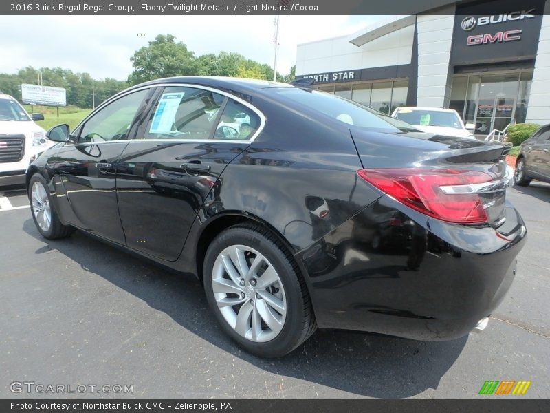 Ebony Twilight Metallic / Light Neutral/Cocoa 2016 Buick Regal Regal Group
