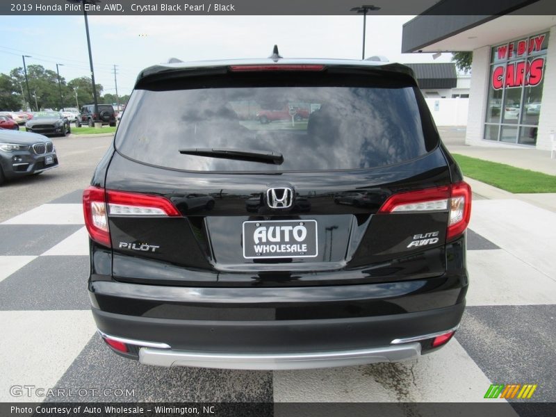 Crystal Black Pearl / Black 2019 Honda Pilot Elite AWD