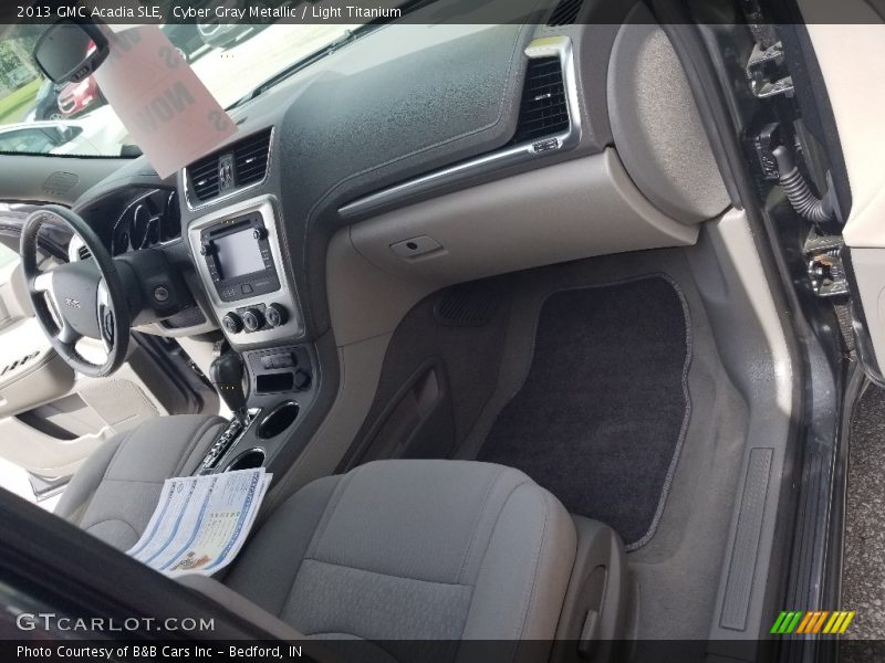 Cyber Gray Metallic / Light Titanium 2013 GMC Acadia SLE
