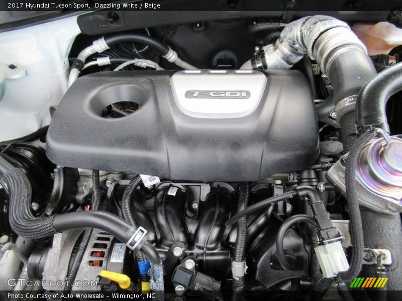 Dazzling White / Beige 2017 Hyundai Tucson Sport