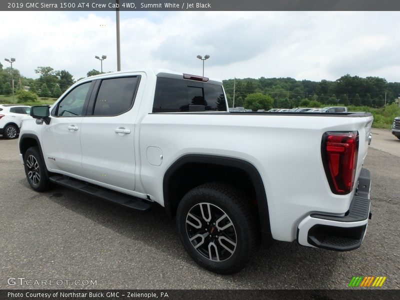 Summit White / Jet Black 2019 GMC Sierra 1500 AT4 Crew Cab 4WD