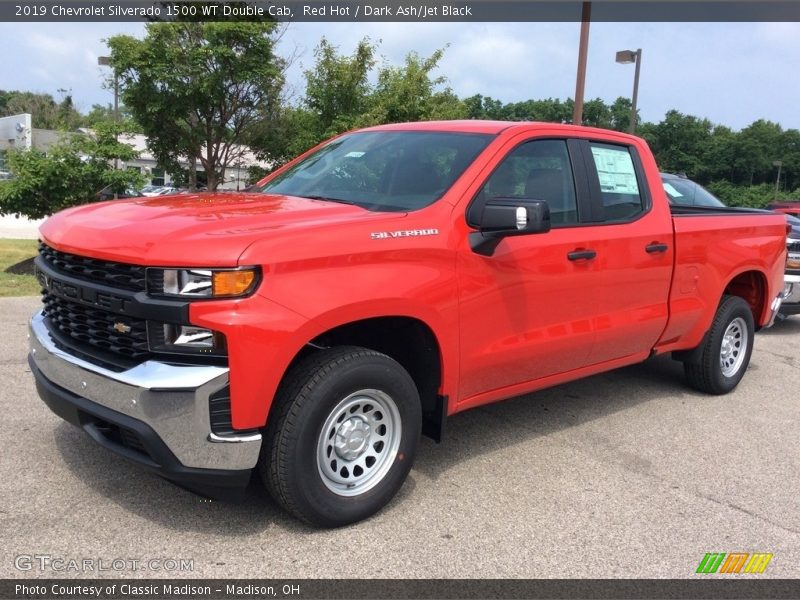 Front 3/4 View of 2019 Silverado 1500 WT Double Cab