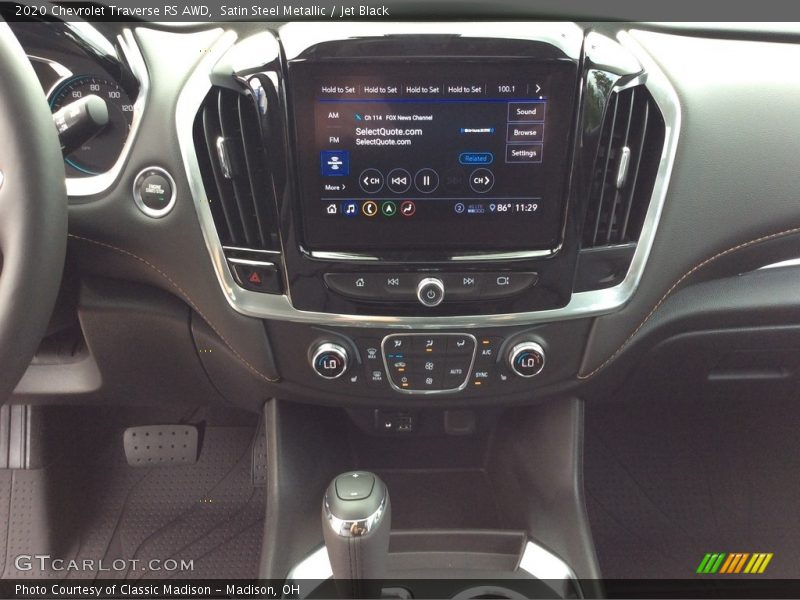 Controls of 2020 Traverse RS AWD