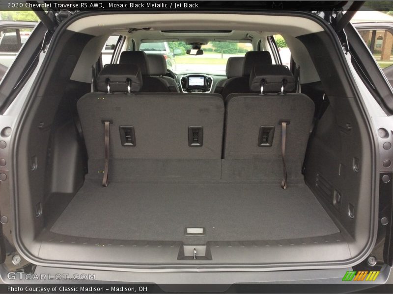  2020 Traverse RS AWD Trunk