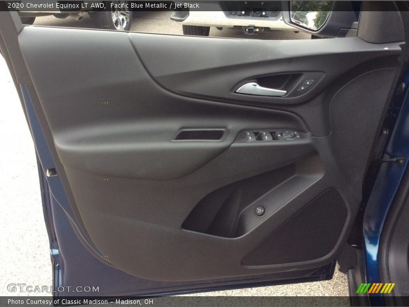 Pacific Blue Metallic / Jet Black 2020 Chevrolet Equinox LT AWD