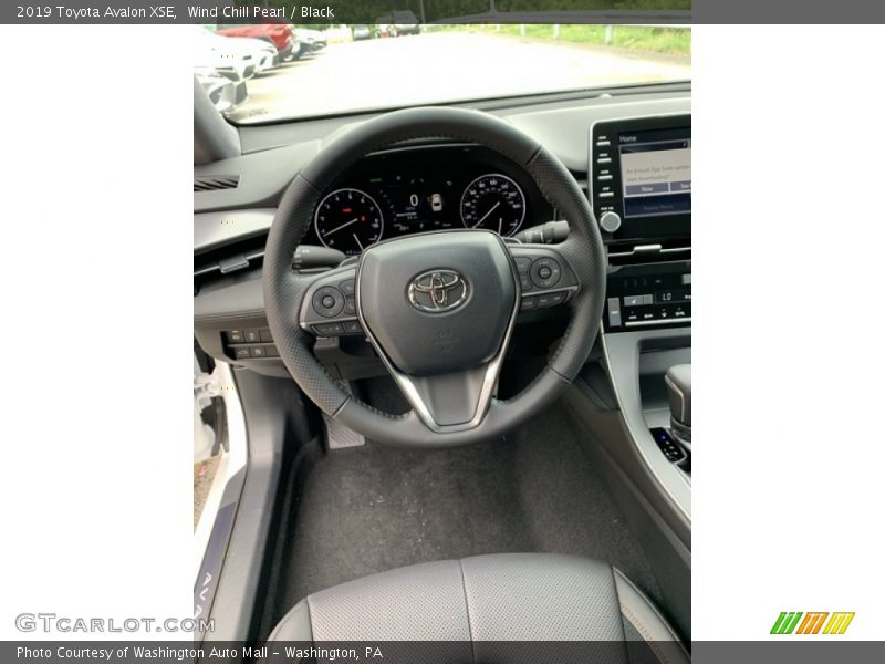 Wind Chill Pearl / Black 2019 Toyota Avalon XSE