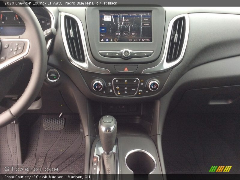 Controls of 2020 Equinox LT AWD