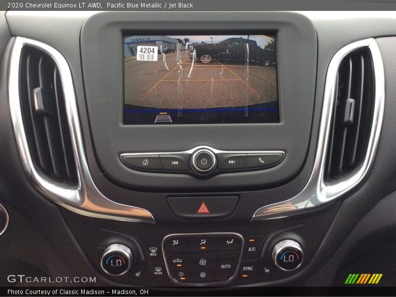 Controls of 2020 Equinox LT AWD