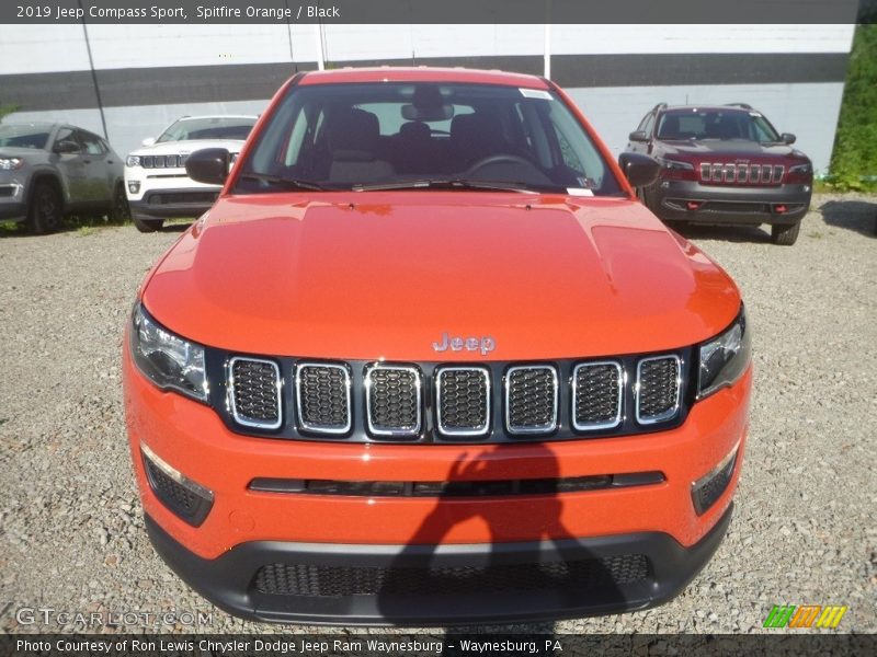 Spitfire Orange / Black 2019 Jeep Compass Sport