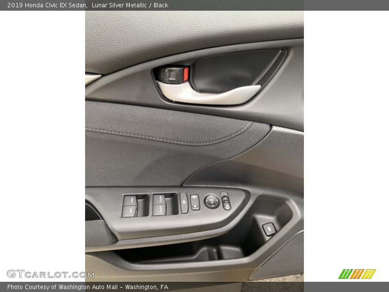 Lunar Silver Metallic / Black 2019 Honda Civic EX Sedan