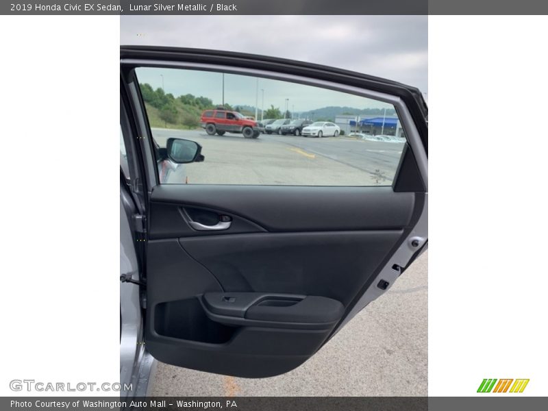 Lunar Silver Metallic / Black 2019 Honda Civic EX Sedan