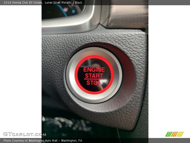 Lunar Silver Metallic / Black 2019 Honda Civic EX Sedan