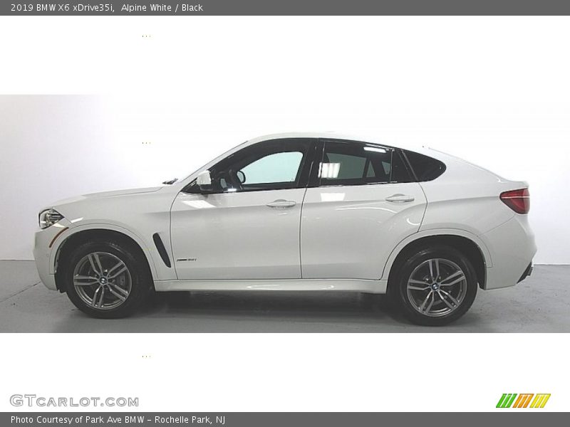 Alpine White / Black 2019 BMW X6 xDrive35i