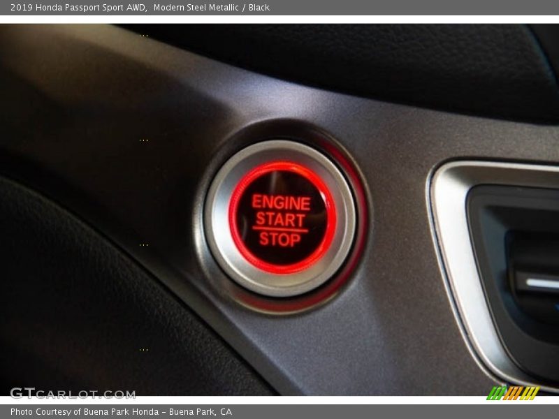 Modern Steel Metallic / Black 2019 Honda Passport Sport AWD