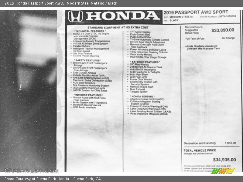 Modern Steel Metallic / Black 2019 Honda Passport Sport AWD