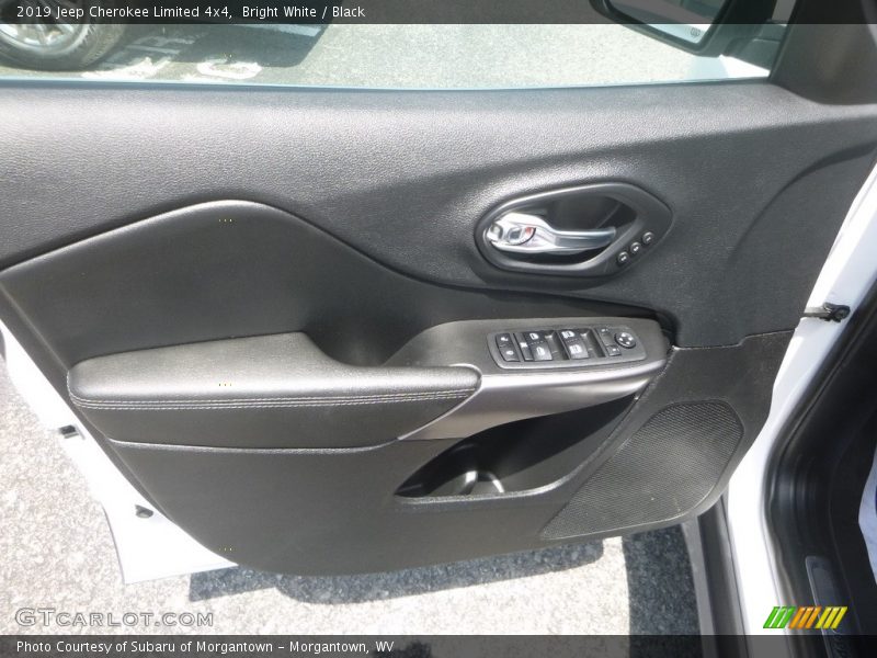 Bright White / Black 2019 Jeep Cherokee Limited 4x4