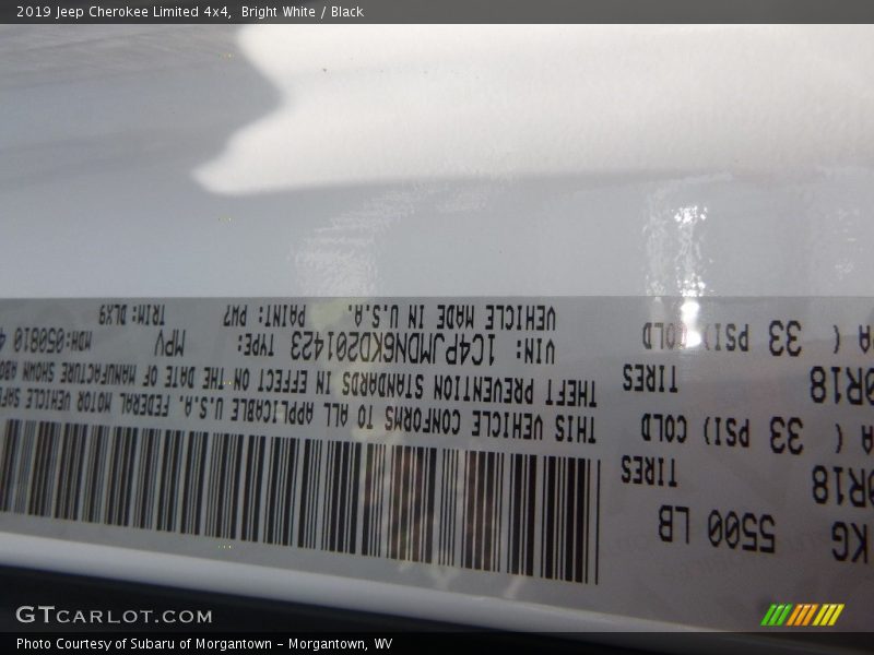 Bright White / Black 2019 Jeep Cherokee Limited 4x4