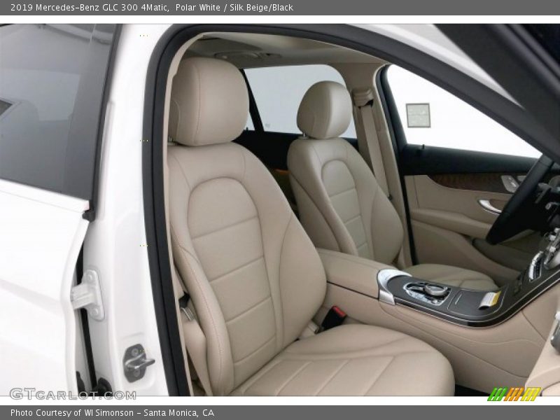 Polar White / Silk Beige/Black 2019 Mercedes-Benz GLC 300 4Matic