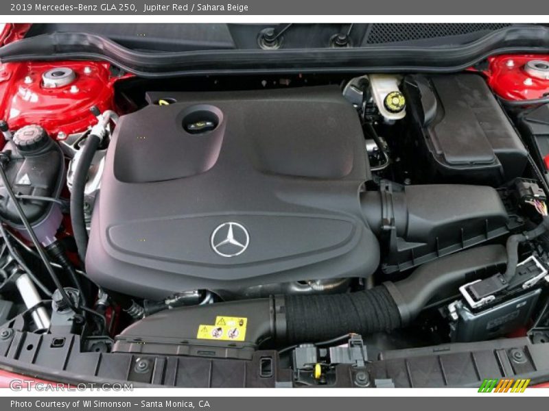 Jupiter Red / Sahara Beige 2019 Mercedes-Benz GLA 250