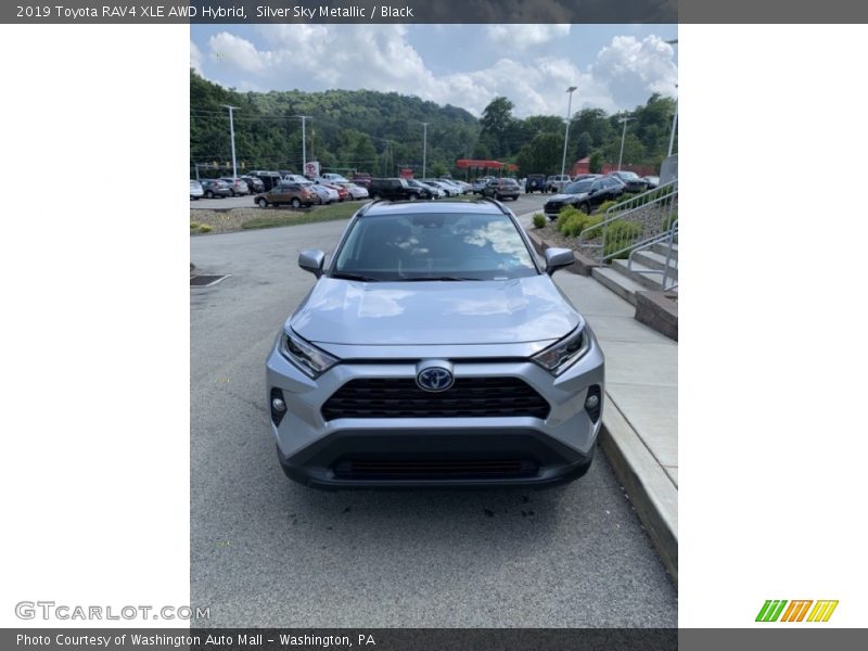 Silver Sky Metallic / Black 2019 Toyota RAV4 XLE AWD Hybrid