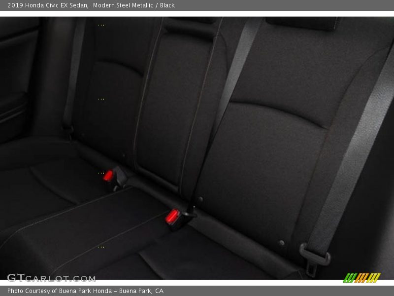 Modern Steel Metallic / Black 2019 Honda Civic EX Sedan