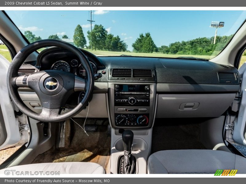 Summit White / Gray 2009 Chevrolet Cobalt LS Sedan