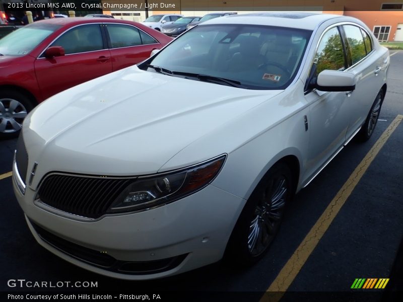 Crystal Champagne / Light Dune 2013 Lincoln MKS AWD