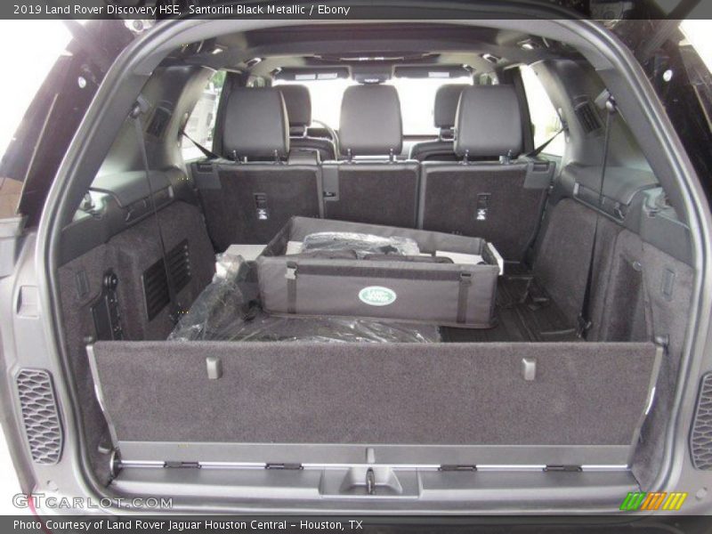 Santorini Black Metallic / Ebony 2019 Land Rover Discovery HSE