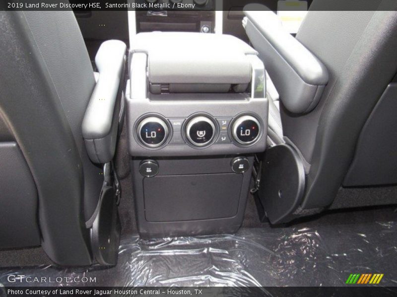 Santorini Black Metallic / Ebony 2019 Land Rover Discovery HSE