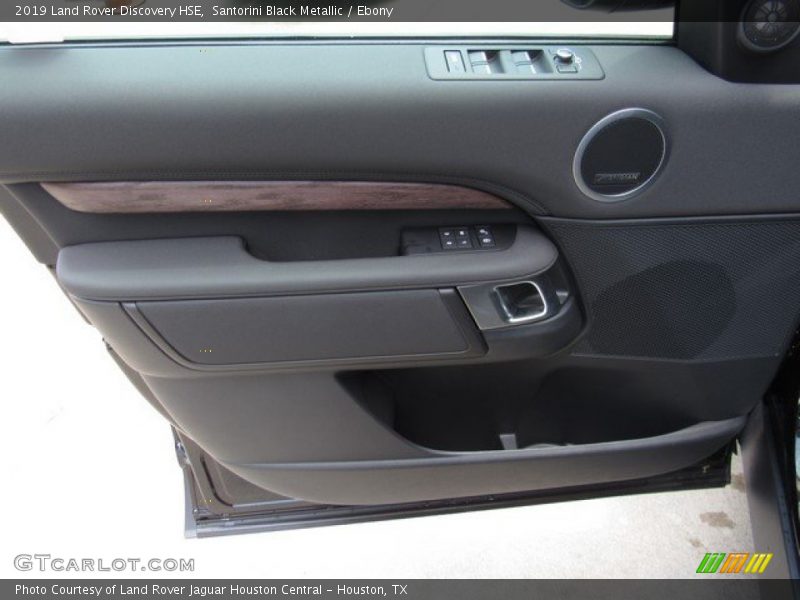 Santorini Black Metallic / Ebony 2019 Land Rover Discovery HSE
