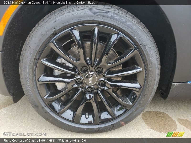 Midnight Black / Carbon Black 2019 Mini Clubman Cooper S All4