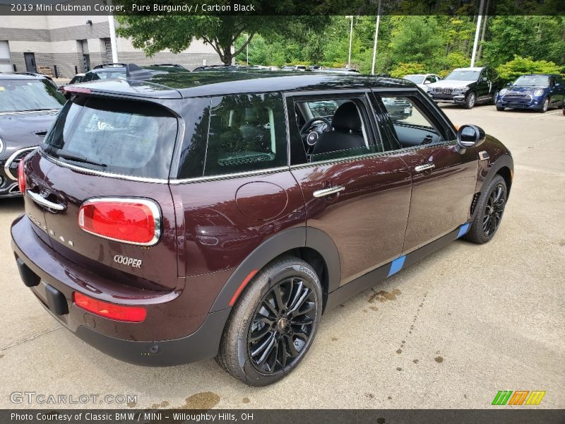Pure Burgundy / Carbon Black 2019 Mini Clubman Cooper