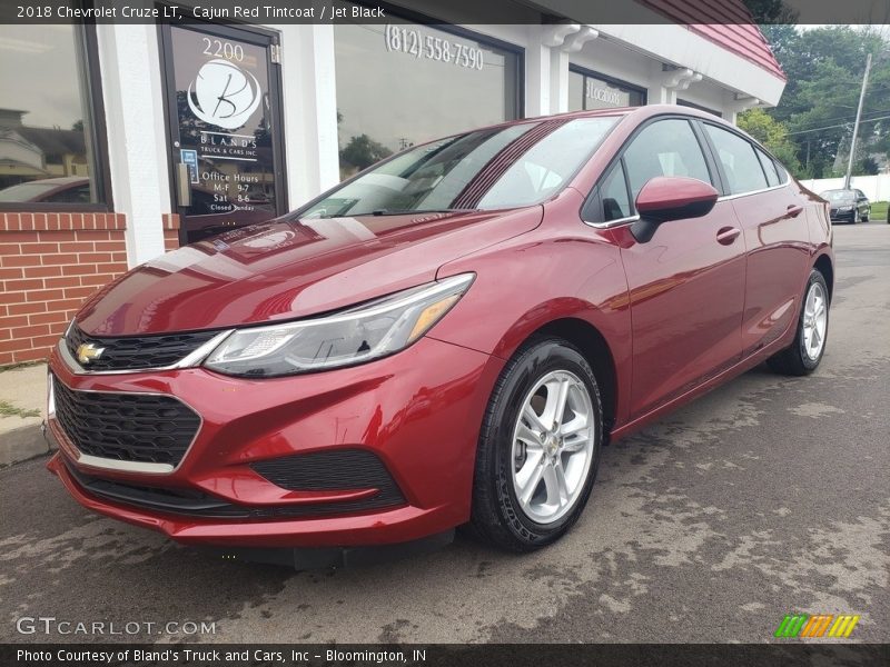 Cajun Red Tintcoat / Jet Black 2018 Chevrolet Cruze LT