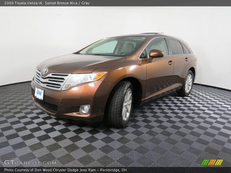 Sunset Bronze Mica / Gray 2009 Toyota Venza I4