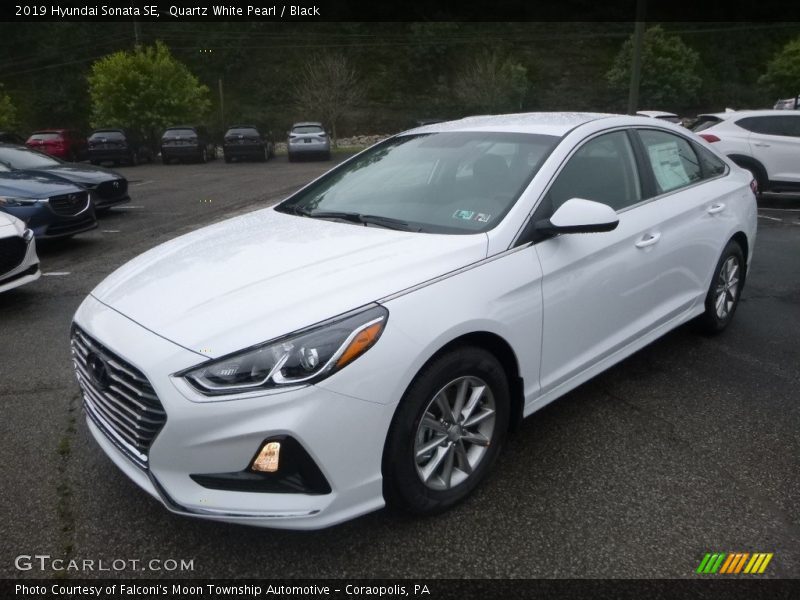 Quartz White Pearl / Black 2019 Hyundai Sonata SE