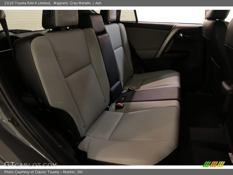 Magnetic Gray Metallic / Ash 2016 Toyota RAV4 Limited