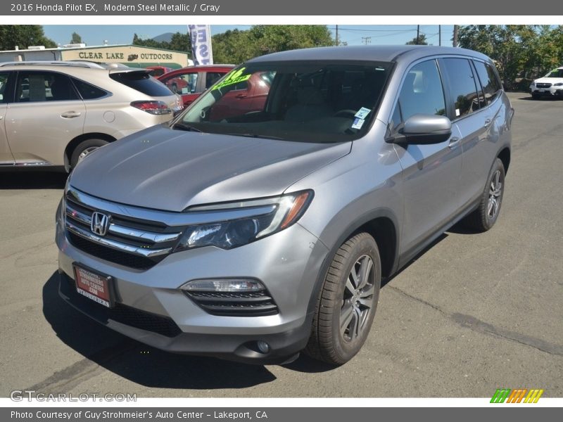 Modern Steel Metallic / Gray 2016 Honda Pilot EX