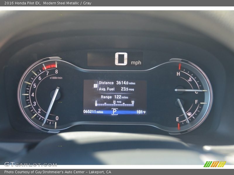Modern Steel Metallic / Gray 2016 Honda Pilot EX