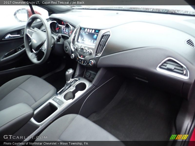 Cajun Red Tintcoat / Jet Black 2017 Chevrolet Cruze LT
