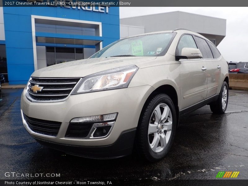 Champagne Silver Metallic / Ebony 2017 Chevrolet Traverse LT AWD